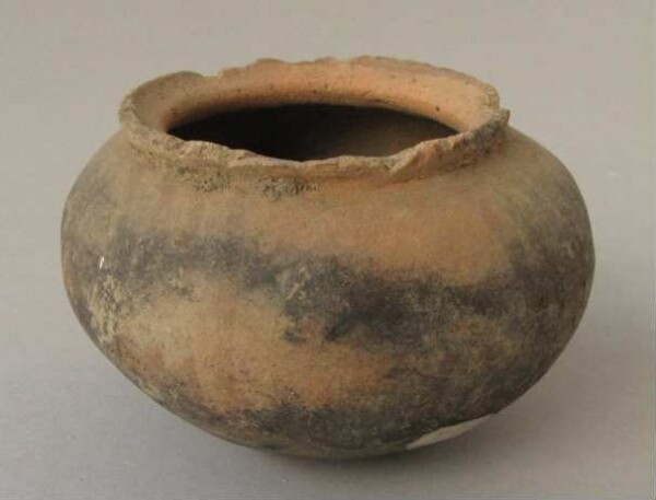 Clay vessel