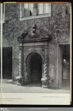 23 Portal des Pfeifferschen Hauses von 1691