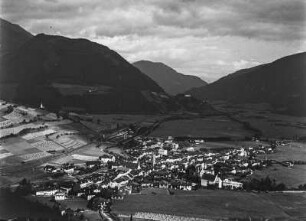 Sterzing : Blick von einem Aussichtspunkt nach Sterzing.