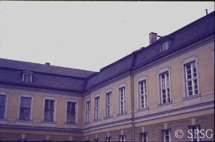 Berlin, Schloss Charlottenburg, Detail der Fassade im Ehrenhof.
