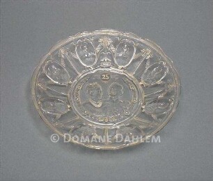 Pressglasteller zur Silberhochzeit von Kaiser Wilhelm II.