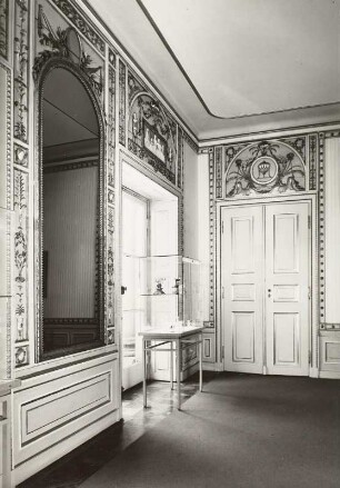 Schloss Pillnitz, Bergpalais, Kaiserzimmer