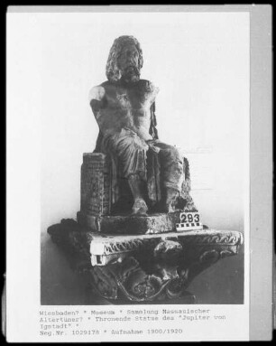 Thronende Statue des "Jupiter von Igstadt"