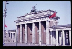 Brandenburger Tor 22.4.62.