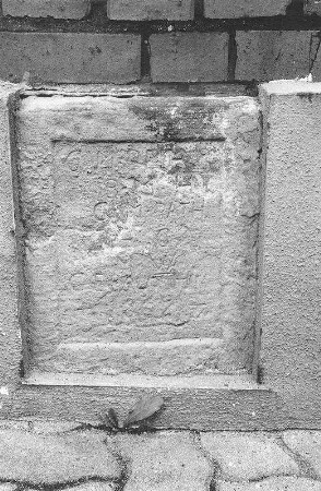 Sachteil Inschriftstein; Freigericht, Dorfstraße (bei Nr. 44)