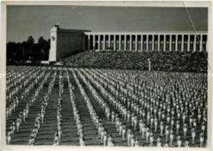 Vorführung von Arbeitsmännern am "Tag der Gemeinschaft" beim Reichsparteitag 1938