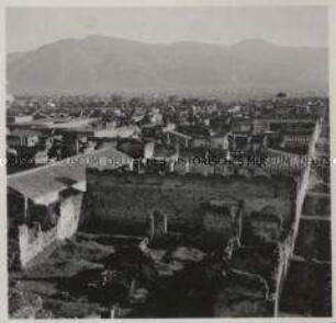Pompeji, Blick über die ausgegrabene Stadt
