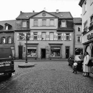 Eltville, Rheingauer Straße 22