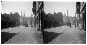 Kairo (Ägypten). Stadtzentrum mit Straßenbahnen. Blick zur Zitadelle