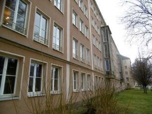 Dresden: Studentenwohnheim Güntzstraße 28/28a