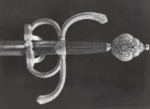 Rapier mit Uhr mit Stundenanzeiger : Technikgeschichte | Grundlagen der Technik, Wissenschaft und Kultur | Mess- und Regeltechnik | Uhren, Zeitmesser | Taschen- und Reiseuhren, Armbanduhren