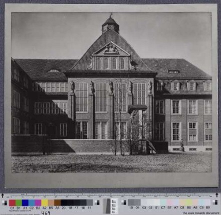 Museum für Hamburgische Geschichte : [Außenansicht]▶Risalit mit dem Kirchensaal