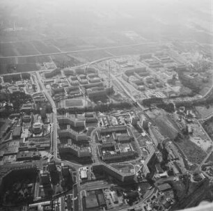 Erfurter Neubaugebiete Rieth, Berliner- und Moskauer Platz : Blickrichtung Westen