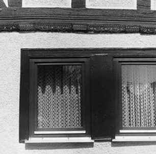Dornburg, Unter Eichen 1