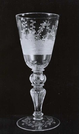 Pokal mit Triumphzug des Bacchus