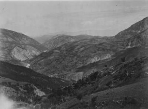 Das Flusstal des Drin : Blick in das Tal des Flusses Drin