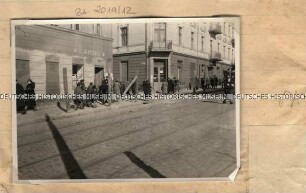 Straßenszene im Ghetto in Lodz