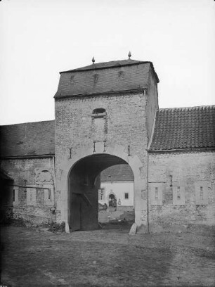 Alte Burg zu Borsu