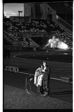 Kleinbildnegativ: Schaubühne am Halleschen Ufer im Olympiastadion, 1977