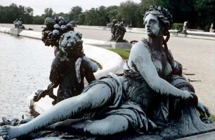 Weibliche Personifikation des Loiret