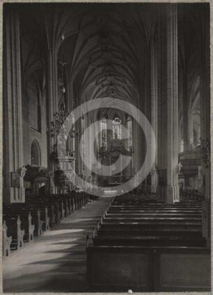 Langhaus der Peterskirche Görlitz nach O