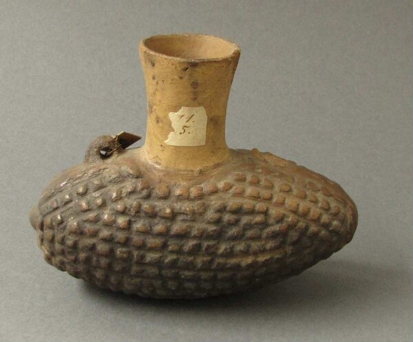 Clay vessel