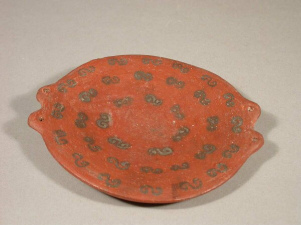 Clay plate