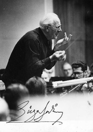 Porträt des Dirigenten Eugen Jochum (1902-1987). Aufnahme um 1975. Fotografie von Hansjoachim Mirschel, Dresden