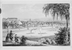 Pirna. Blick über die Elbe mit Dampfer auf die Stadt und Schloss Sonnenstein