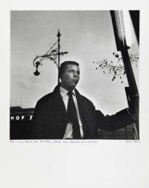 Peter, mein Freund aus Ost-Berlin, abends vor'm Bahnhof Zoo, etwa 1957