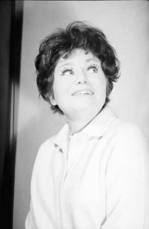 Freiburg: Städtische Bühnen; Herta Schomburg