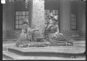Potsdam, Chinesisches Haus, Figuren, Blick auf die Gruppe der Teekocher.