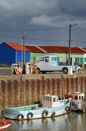 Frankreich. Poitou Charentes. Maritime. Ile d Oleron. Saint Trojan les Bains. Typischer Austernhafen