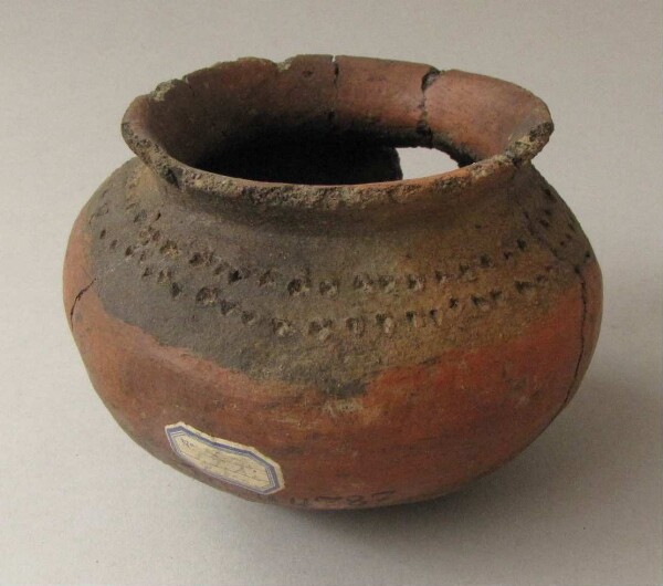 Clay vessel