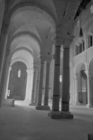 San Nicola Pellegrino — Innenraum