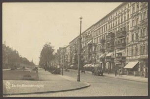 Ansichtskarte Gneisenaustraße mit Grünanlage