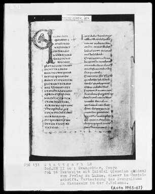 Evangeliar — Initiale Q(uoniam), Folio 96recto