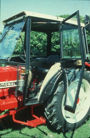 Fotografie: Traktor, Kabine, Arbeitsplatz
