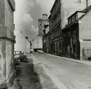 Kunstgasse. Blick nach Norden zum Turm der Neuen Wasserkunst