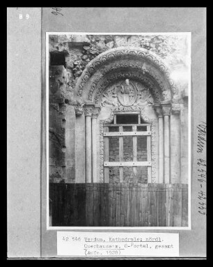 Cathédrale Notre-Dame — Porte du Lion (Ostportal)