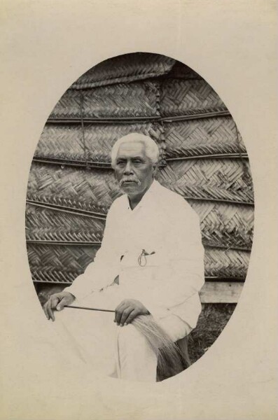 "Mataafa, alii sili, chief, Samoa"