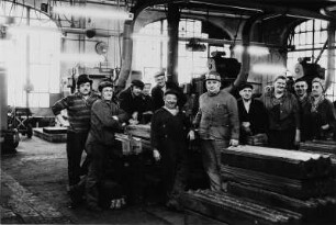 Arbeiter im VEB Braunkohlewerk Cottbus, Brikettfabrik Brieske