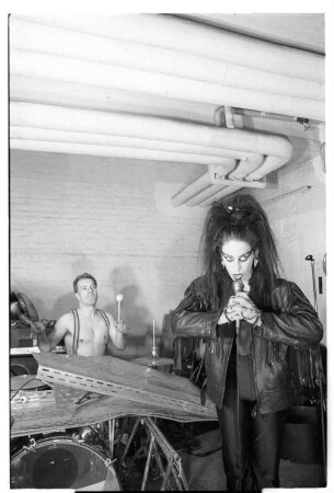 Diamanda Galas + FM Einheit 13.3.1986 I N6