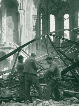 Nach der Zerstörung. Gedächtniskirche