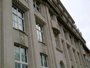 Dresden: Ortskrankenkasse Sternplatz Verwaltungsgebäude der AOK