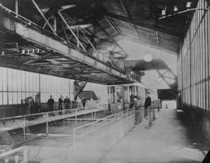 Schwebebahnhaltestelle Schillerstraße (später Hammerstein)