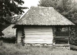 Bukarest, Dorfmuseum (Freilichtmuseum). Vorlaubenhaus aus Paltin, Kreis Vrancea