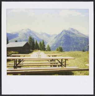 Biertischgarnitur bei den Genusstagen auf der Alm Galtür