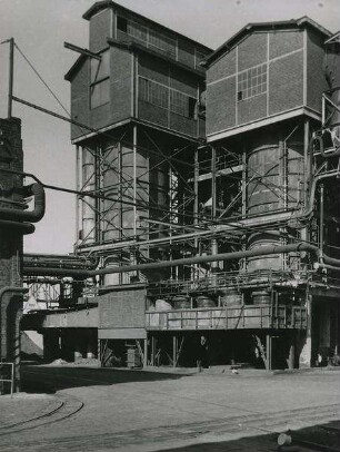 "Norddeutsche Affinerie" (aus der Serie "Hamburg als Industrieplatz")