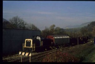 212 136-6 mit Üg 69712 TWC - TOE Anschluß Landgold